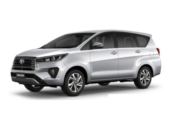 Xe ô tô Innova