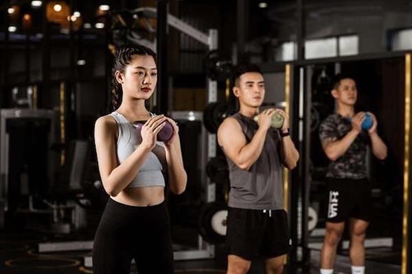 quan ao the thao dem lai su thoai mai